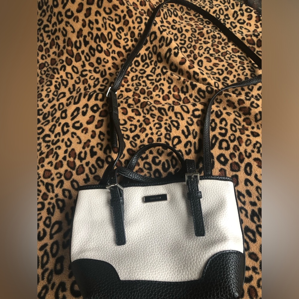 Nine West Stylish Black and White Handbag